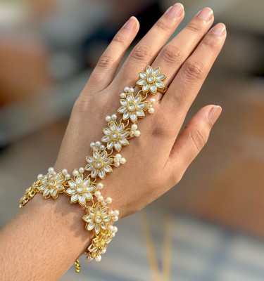 Special Puja Collection: Royal Kundan and Pearl Hathphool (Hand Ornament)
